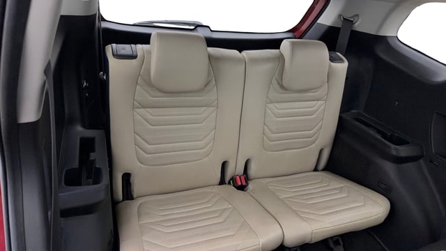 View Kia Carens Image 10 Used Kia Carens Image 10