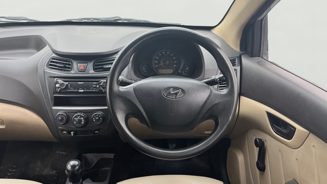 View Hyundai EON Image 20 Used Hyundai EON Image 20