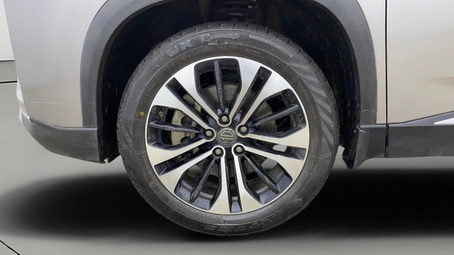 View MG Hector Image 36 Used MG Hector Image 36