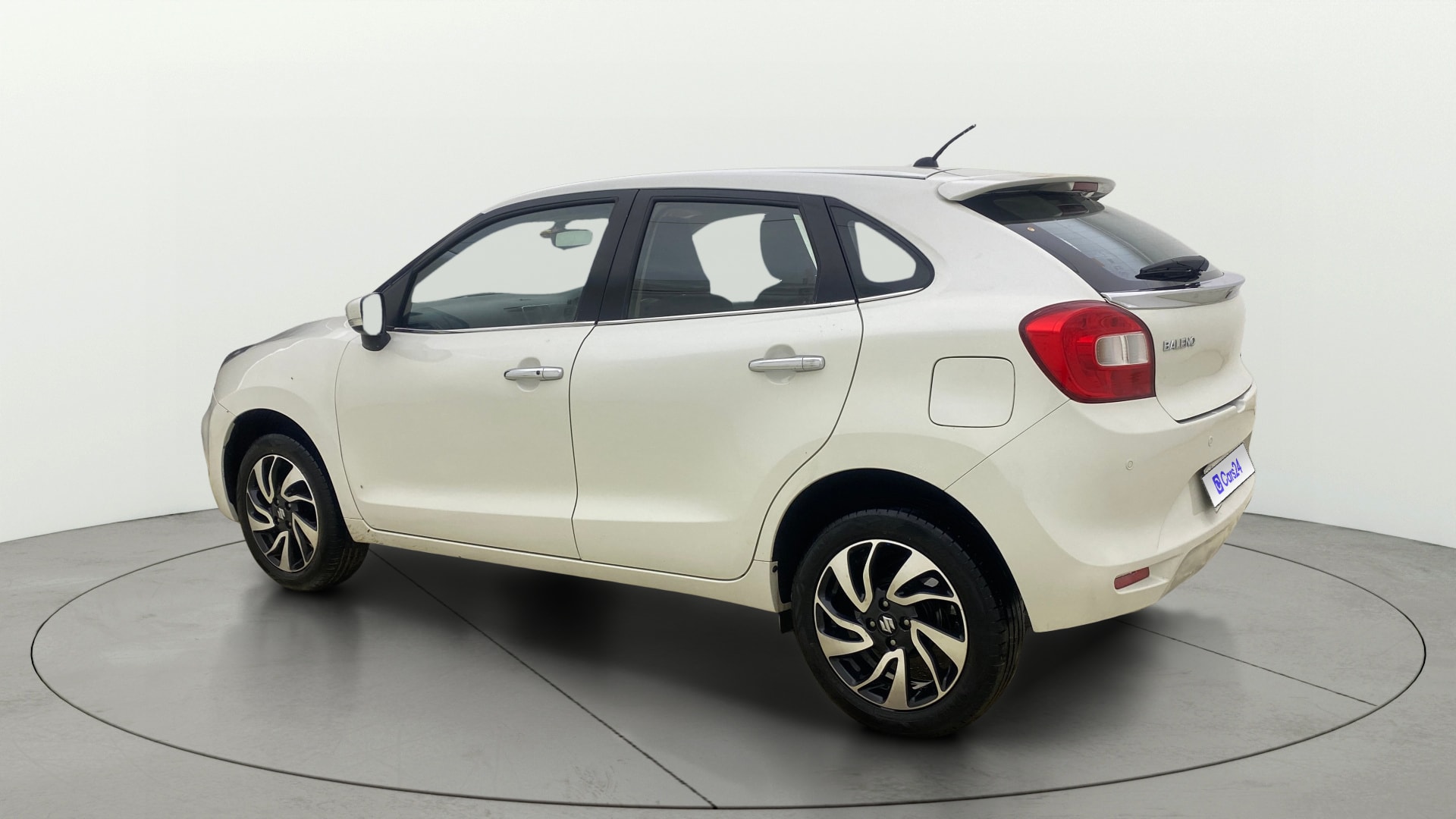 View 2022 Maruti Suzuki 1000 Base Variant Image 2 Used 2022 Maruti Suzuki 1000 Base Variant Image 2