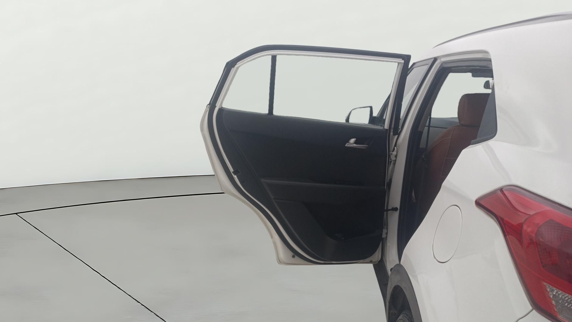 View 2018 Hyundai Creta 1.4 E Diesel Image 15 Used 2018 Hyundai Creta 1.4 E Diesel Image 15