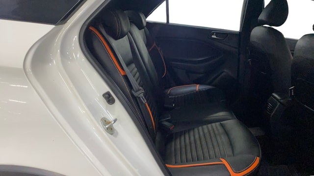 View Hyundai i20 Active Image 31 Used Hyundai i20 Active Image 31