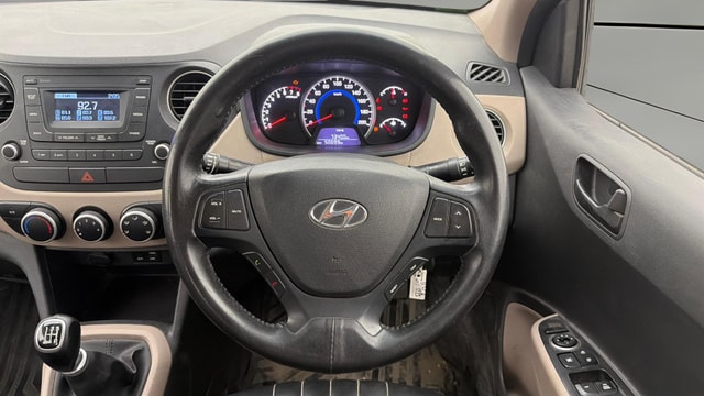 View Hyundai Grand i10 Image 20 Used Hyundai Grand i10 Image 20