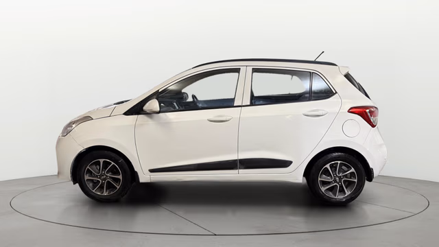 View Hyundai Grand i10 Image 5 Used Hyundai Grand i10 Image 5
