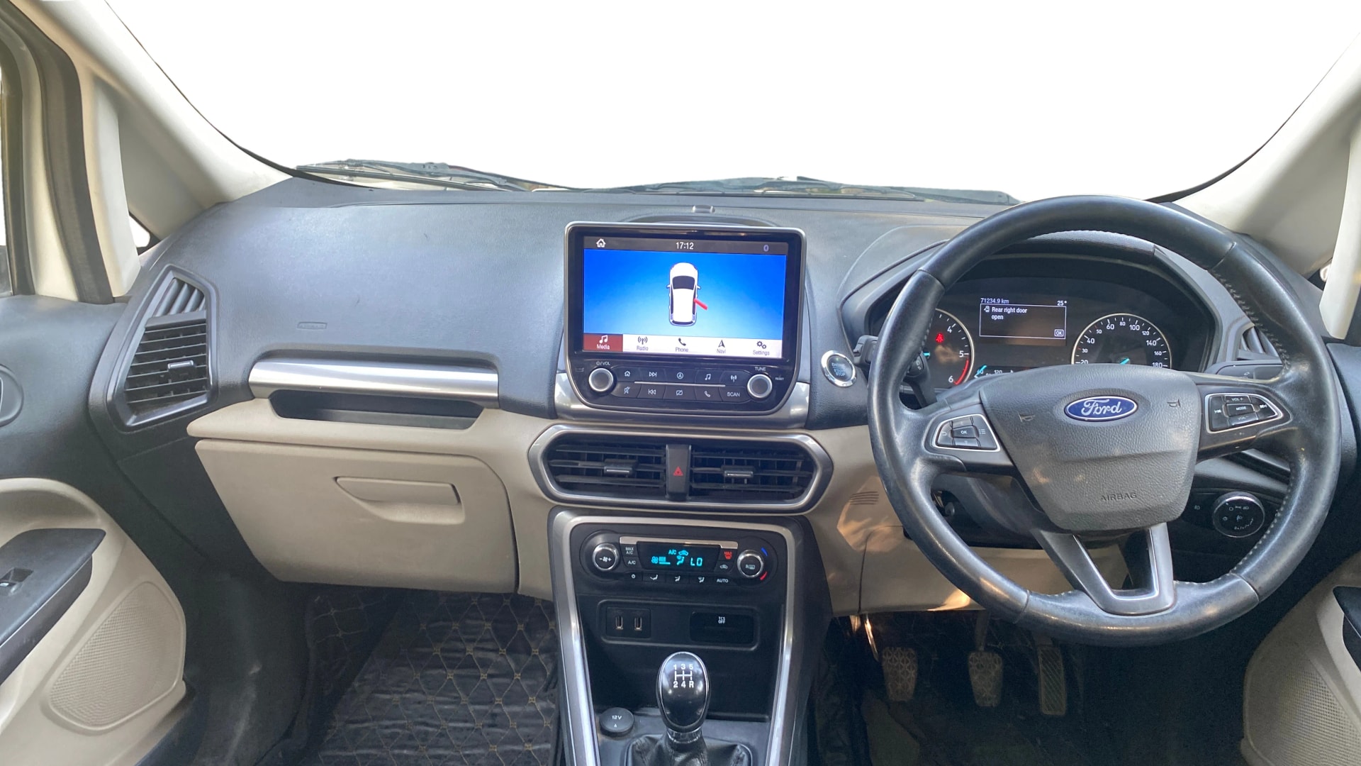 View 2021 Ford EcoSport 1.5 TDCi Diesel Ambiente BS IV Image 15 Used 2021 Ford EcoSport 1.5 TDCi Diesel Ambiente BS IV Image 15