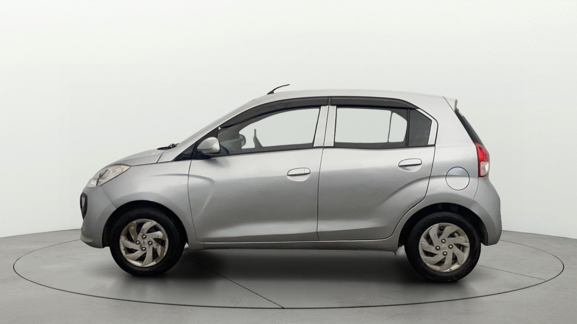 View 2019 Hyundai New Santro D-Lite Petrol Image 28 Used 2019 Hyundai New Santro D-Lite Petrol Image 28