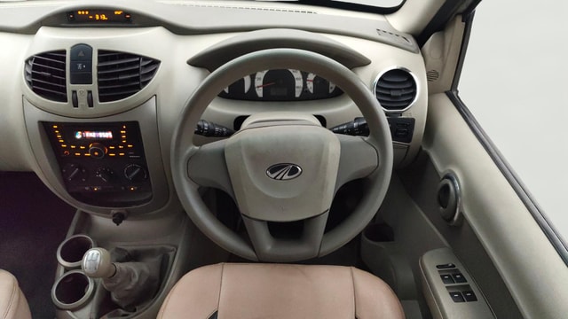 View Mahindra Quanto Image 21 Used Mahindra Quanto Image 21