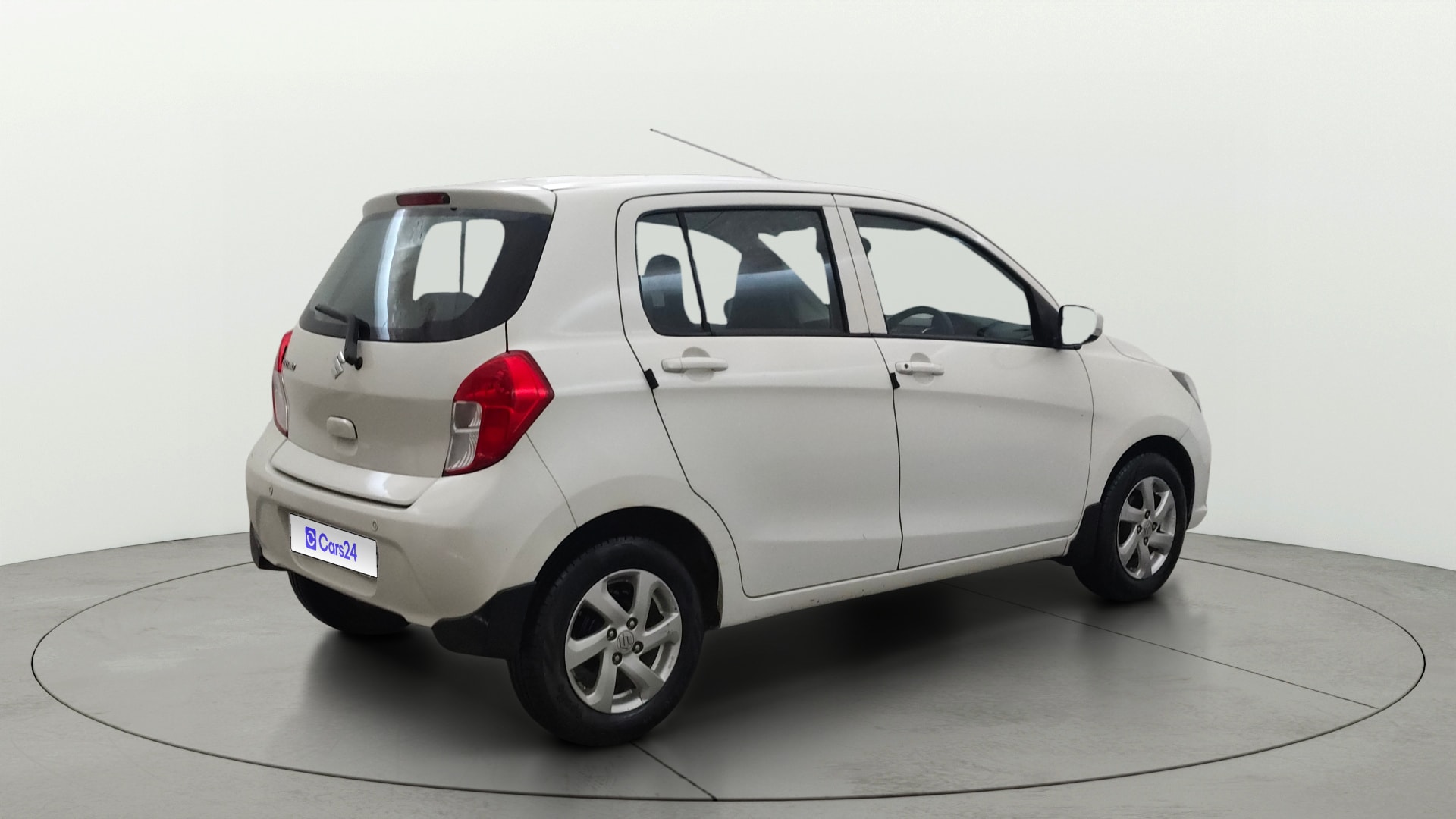 View 2020 Maruti Suzuki 1000 Base Variant Image 42 Used 2020 Maruti Suzuki 1000 Base Variant Image 42