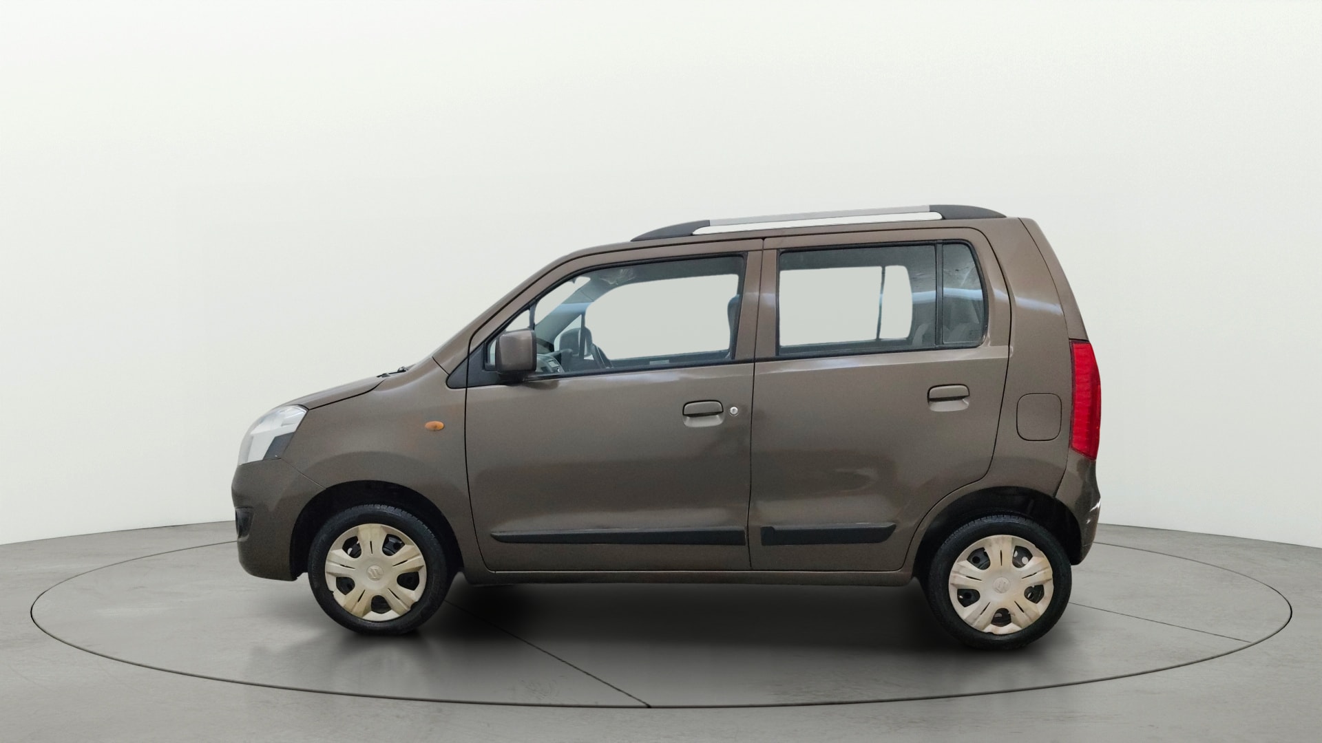 Used 2016 Maruti Suzuki 1000 Used 2016 Maruti Suzuki 1000