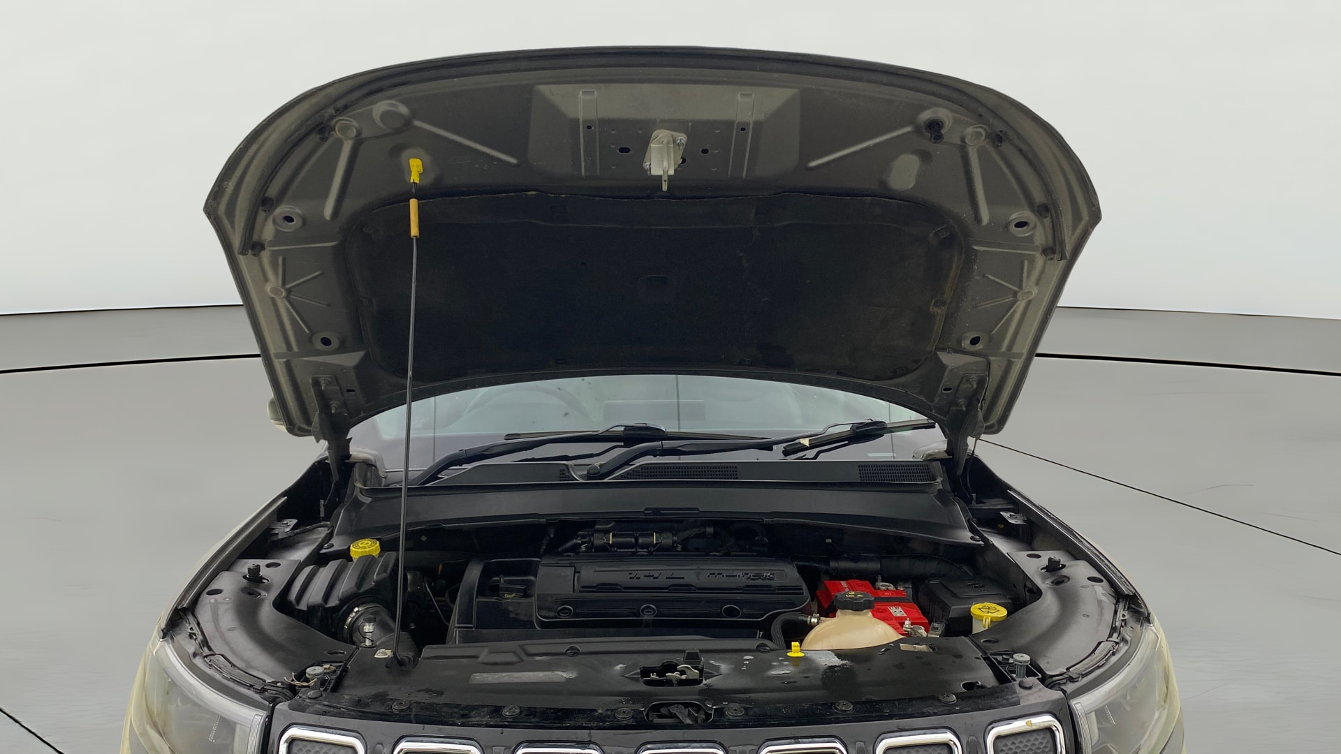 View 2021 Jeep Compass Limited (O)1.4 Multi AIR Petrol DDCT AT BS IV Image 34 Used 2021 Jeep Compass Limited (O)1.4 Multi AIR Petrol DDCT AT BS IV Image 34