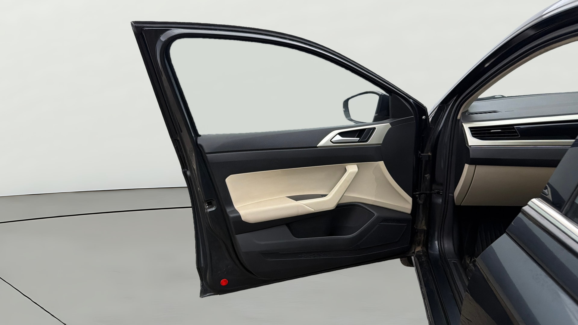 View 2023 Volkswagen Virtus Topline 1.0 TSI MT Image 33 Used 2023 Volkswagen Virtus Topline 1.0 TSI MT Image 33