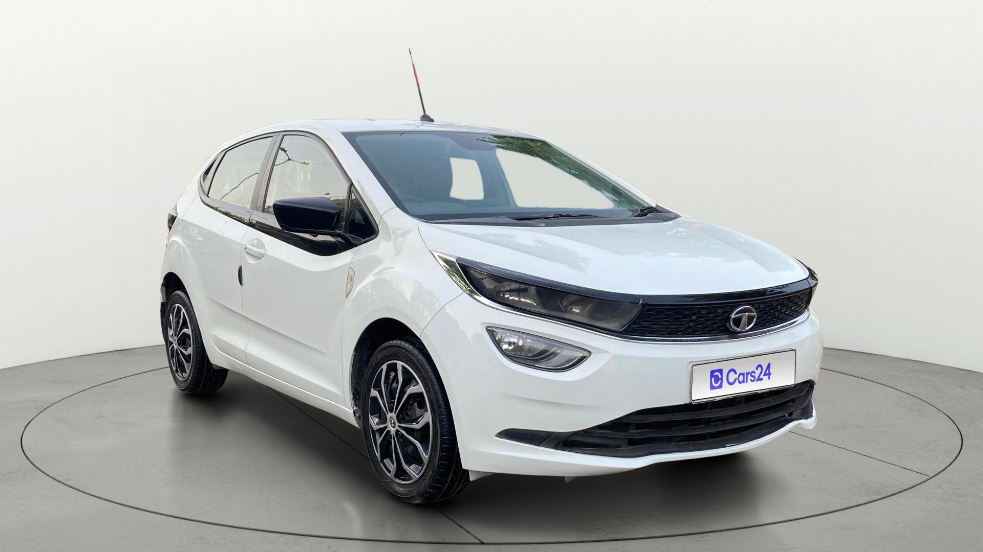 View 2020 Tata Altroz XT Petrol Image 22 Used 2020 Tata Altroz XT Petrol Image 22