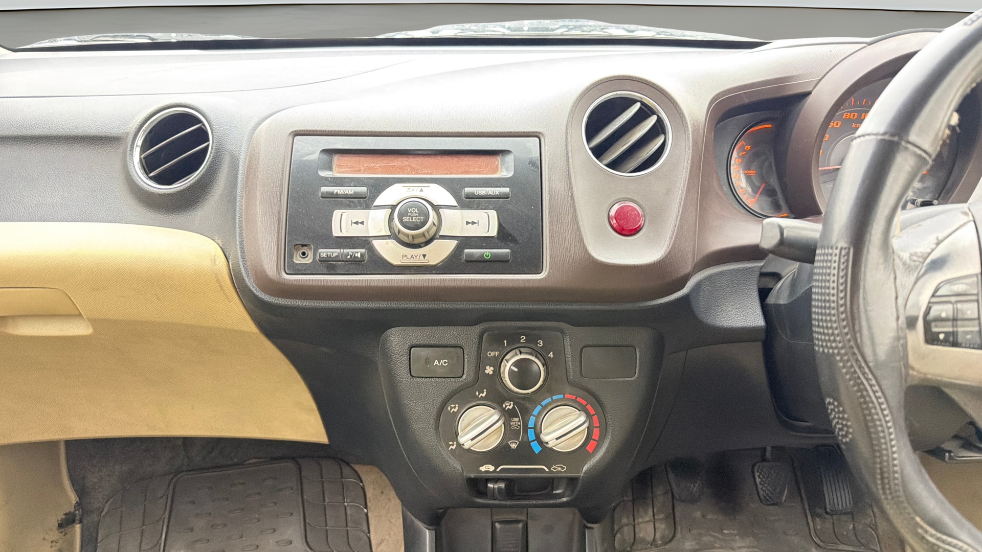 Used 2014 Honda Amaze Used 2014 Honda Amaze