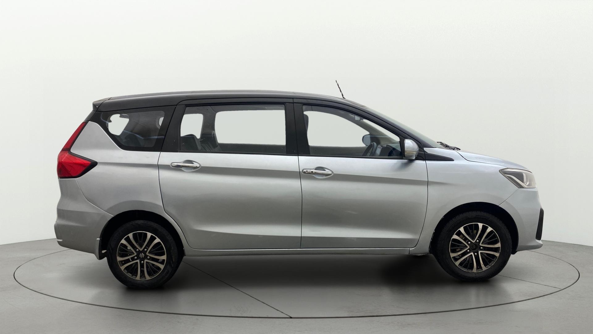View 2023 Maruti Suzuki 1000 Base Variant Image 8 Used 2023 Maruti Suzuki 1000 Base Variant Image 8