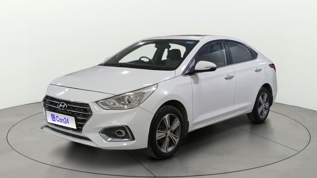 View Hyundai Verna Image 38 Used Hyundai Verna Image 38