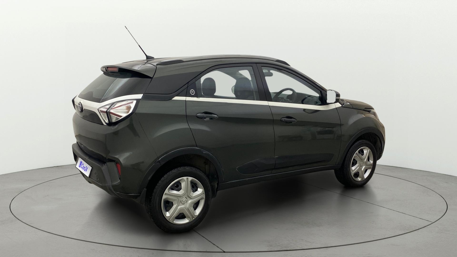 View 2023 Tata Nexon Revotron XM Image 42 Used 2023 Tata Nexon Revotron XM Image 42
