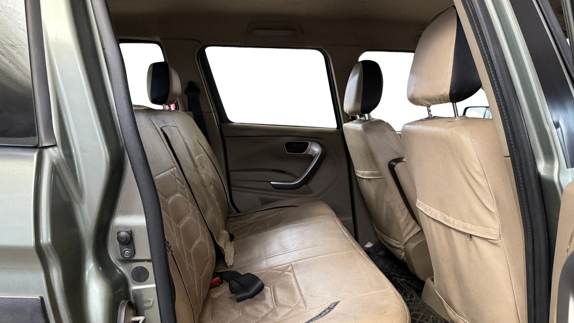 Used 2021 Mahindra Bolero Neo Used 2021 Mahindra Bolero Neo