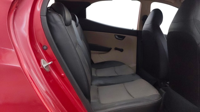 View Hyundai EON Image 28 Used Hyundai EON Image 28