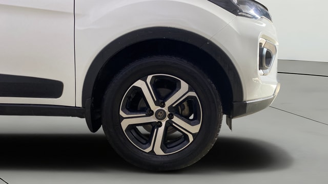View Tata Nexon Image 42 Used Tata Nexon Image 42