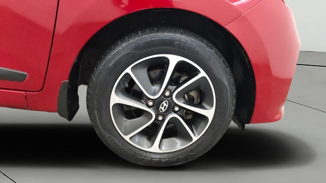 View Hyundai Grand i10 Image 40 Used Hyundai Grand i10 Image 40