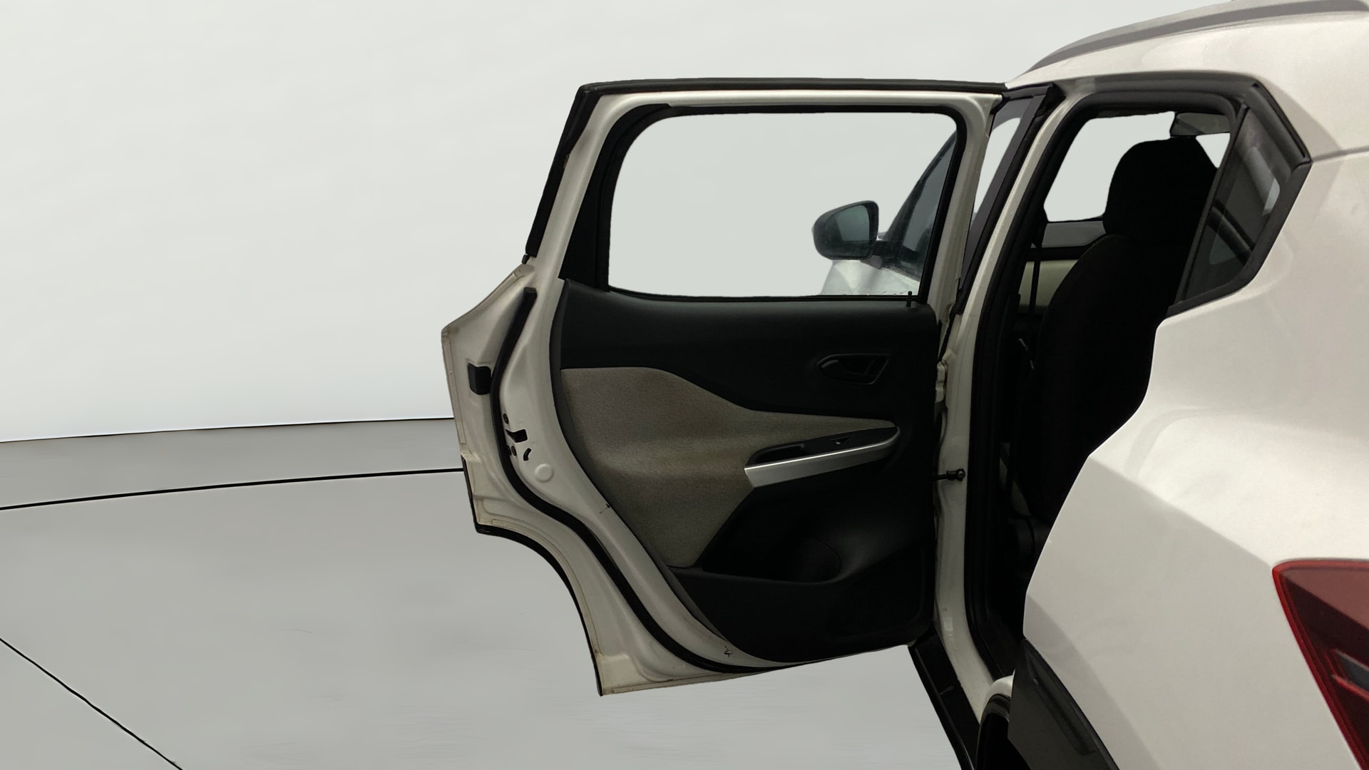 View 2022 Nissan Magnite XE Image 22 Used 2022 Nissan Magnite XE Image 22