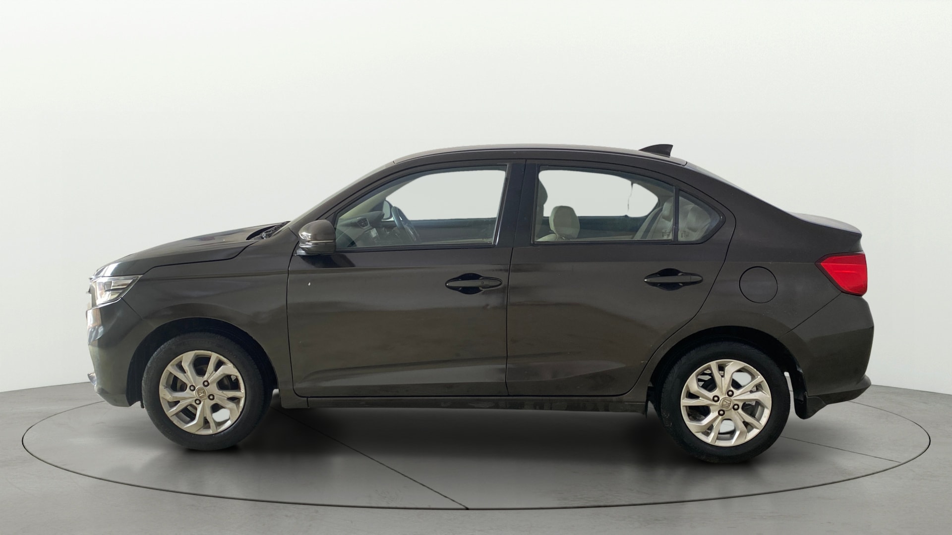 View 2019 Honda Amaze E MT Petrol BS IV Image 5 Used 2019 Honda Amaze E MT Petrol BS IV Image 5