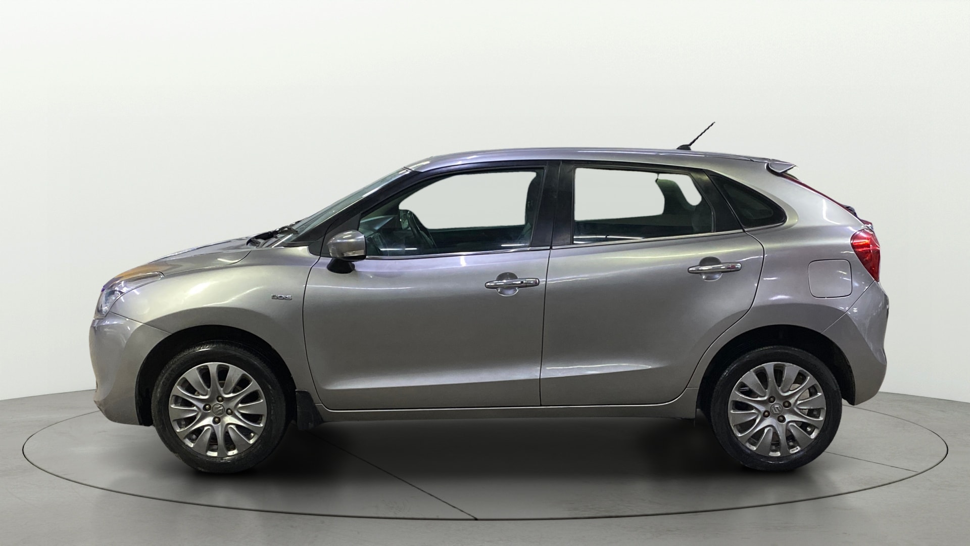 View 2016 Maruti Suzuki 1000 Base Variant Image 28 Used 2016 Maruti Suzuki 1000 Base Variant Image 28