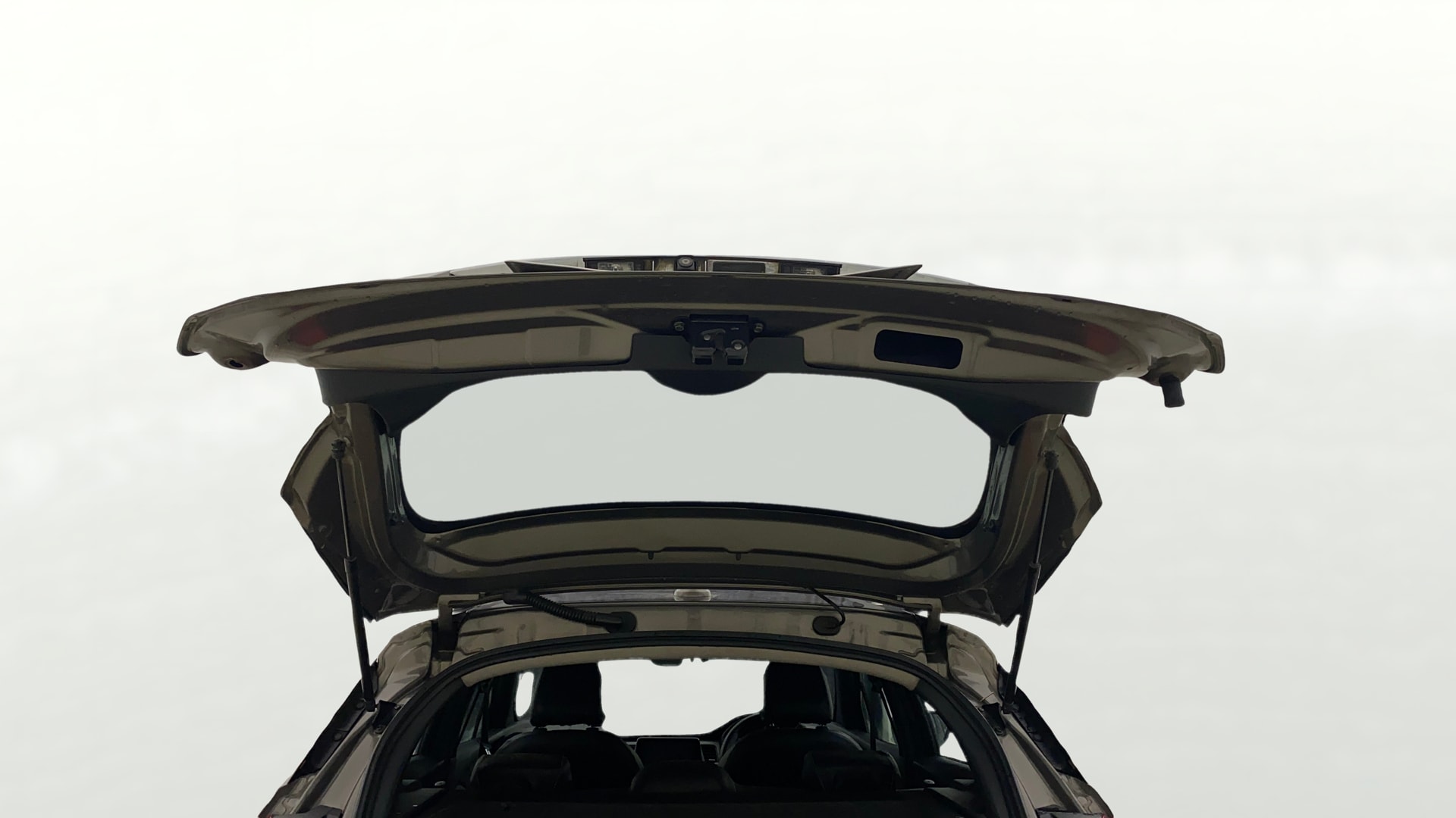 View 2021 Nissan Kicks 1.3 Turbo XV CVT Image 16 Used 2021 Nissan Kicks 1.3 Turbo XV CVT Image 16