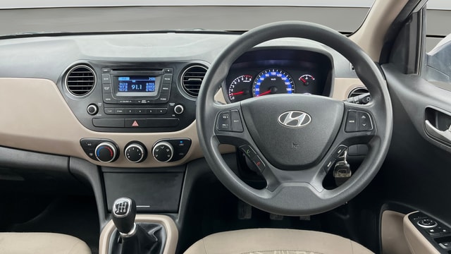 View Hyundai Xcent Image 20 Used Hyundai Xcent Image 20