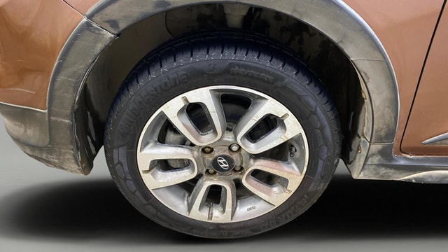 View Hyundai i20 Active Image 34 Used Hyundai i20 Active Image 34