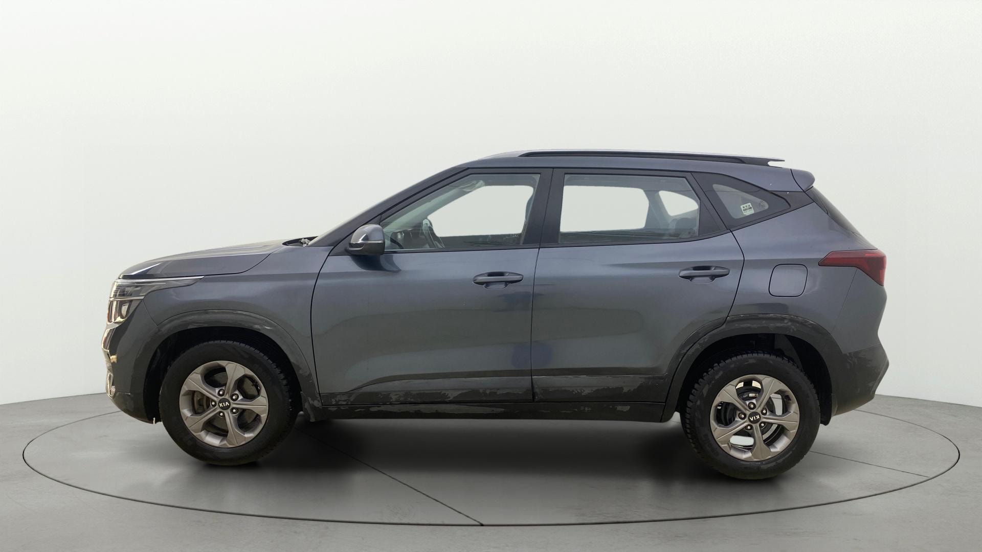 View 2019 Kia Seltos Smartstream G1.5 6MT HTK Plus Image 6 Used 2019 Kia Seltos Smartstream G1.5 6MT HTK Plus Image 6