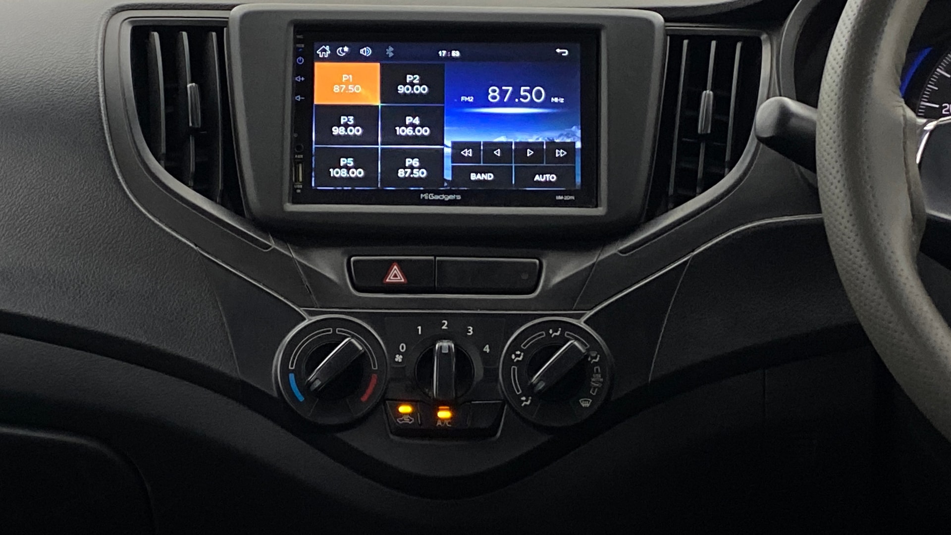 View 2018 Maruti Suzuki 1000 Base Variant Image 17 Used 2018 Maruti Suzuki 1000 Base Variant Image 17