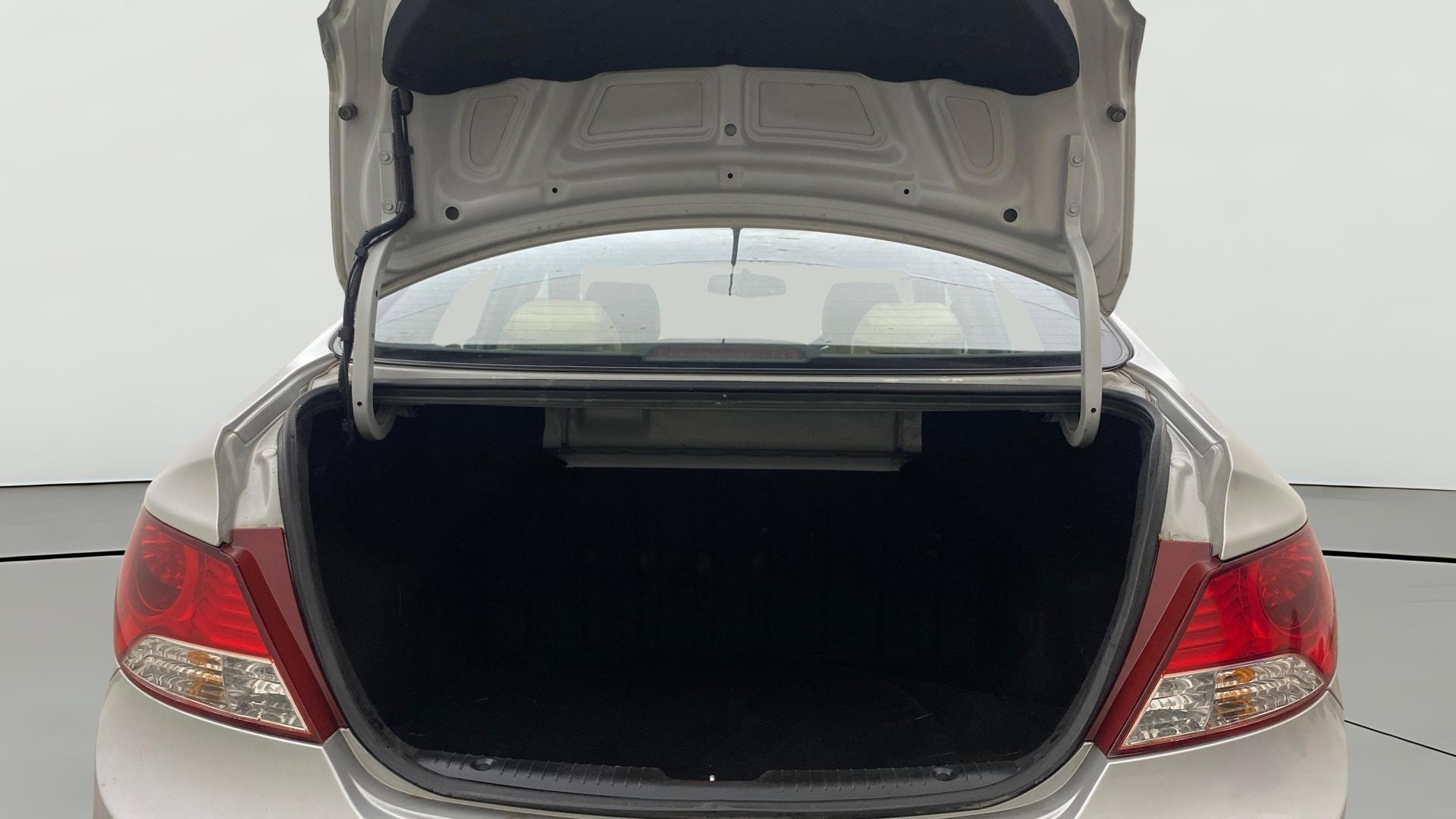 Used 2014 Hyundai Fluidic Verna Used 2014 Hyundai Fluidic Verna