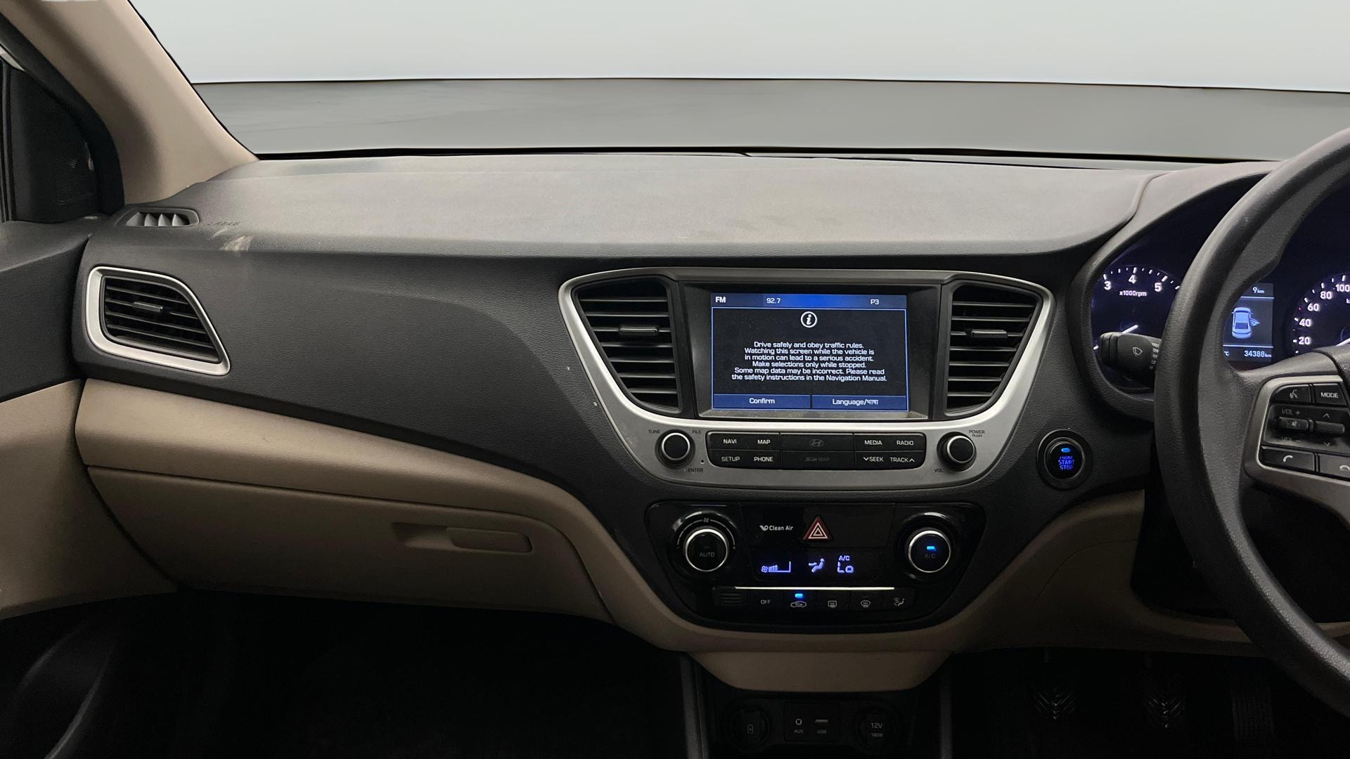 View 2019 Hyundai Verna 1.6 VTVT SX Image 32 Used 2019 Hyundai Verna 1.6 VTVT SX Image 32