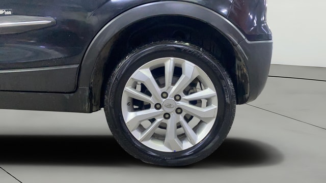View Mahindra XUV300 Image 7 Used Mahindra XUV300 Image 7