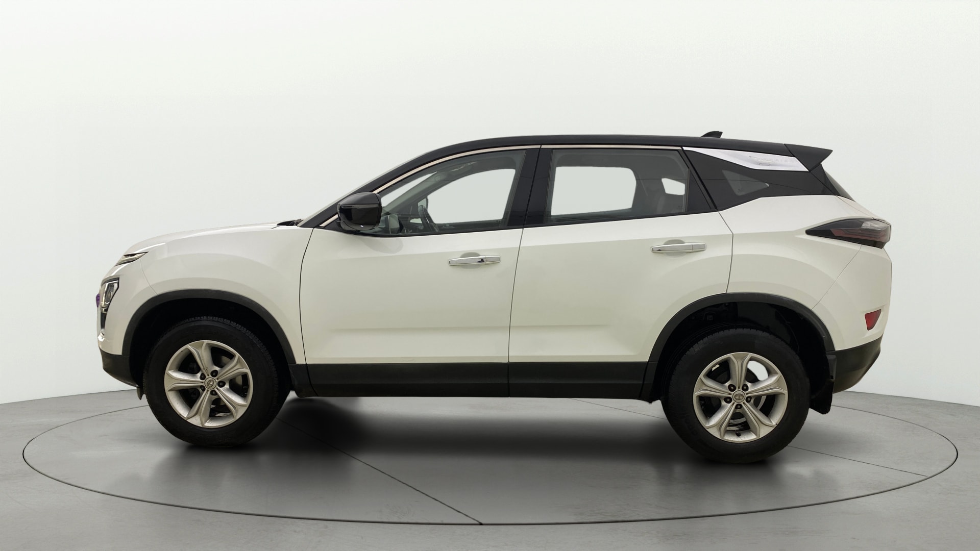 View 2020 Tata Harrier XE Image 27 Used 2020 Tata Harrier XE Image 27