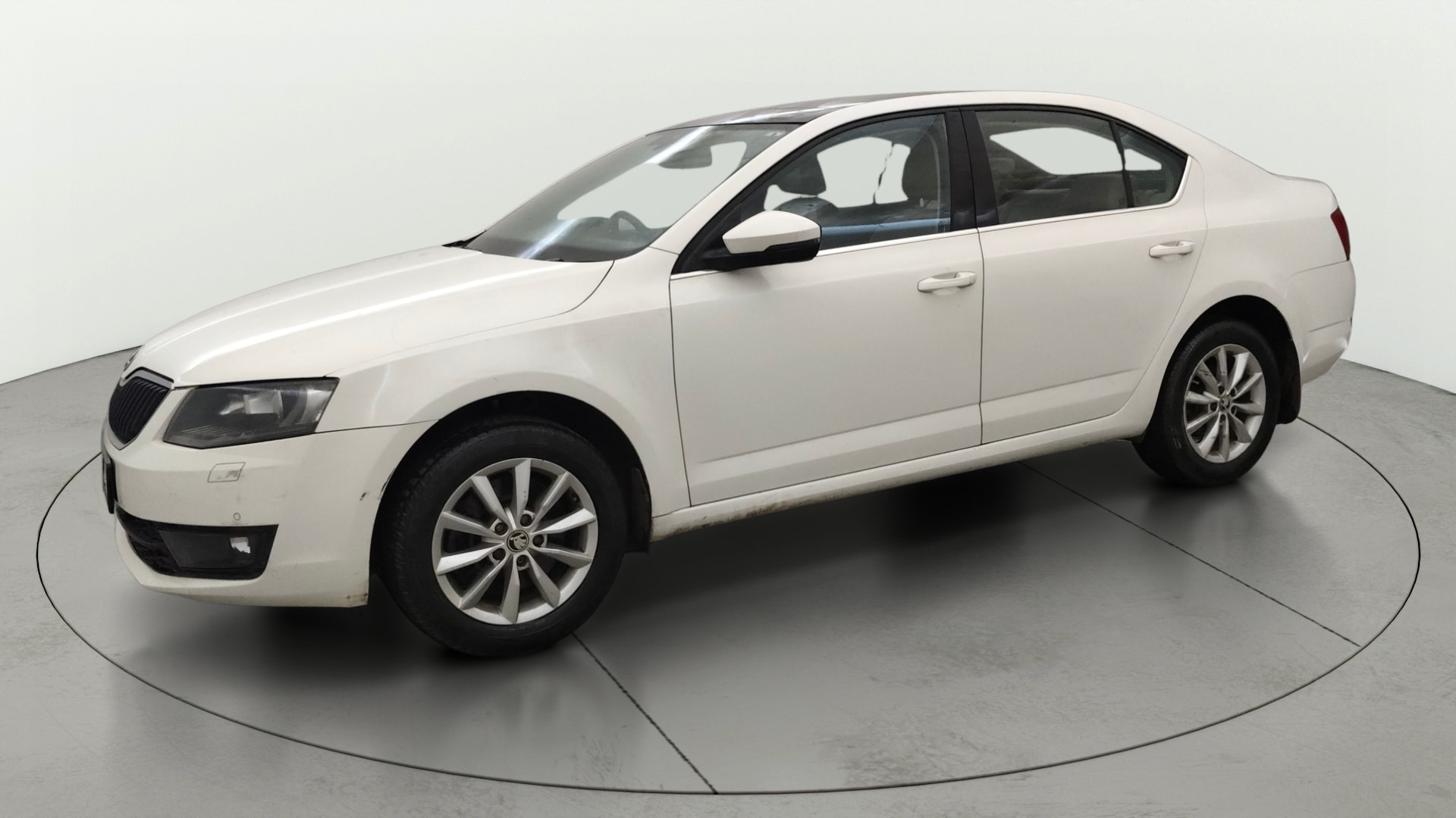 View 2015 Skoda Octavia 1.8 Elegance TSI AT Image 20 Used 2015 Skoda Octavia 1.8 Elegance TSI AT Image 20