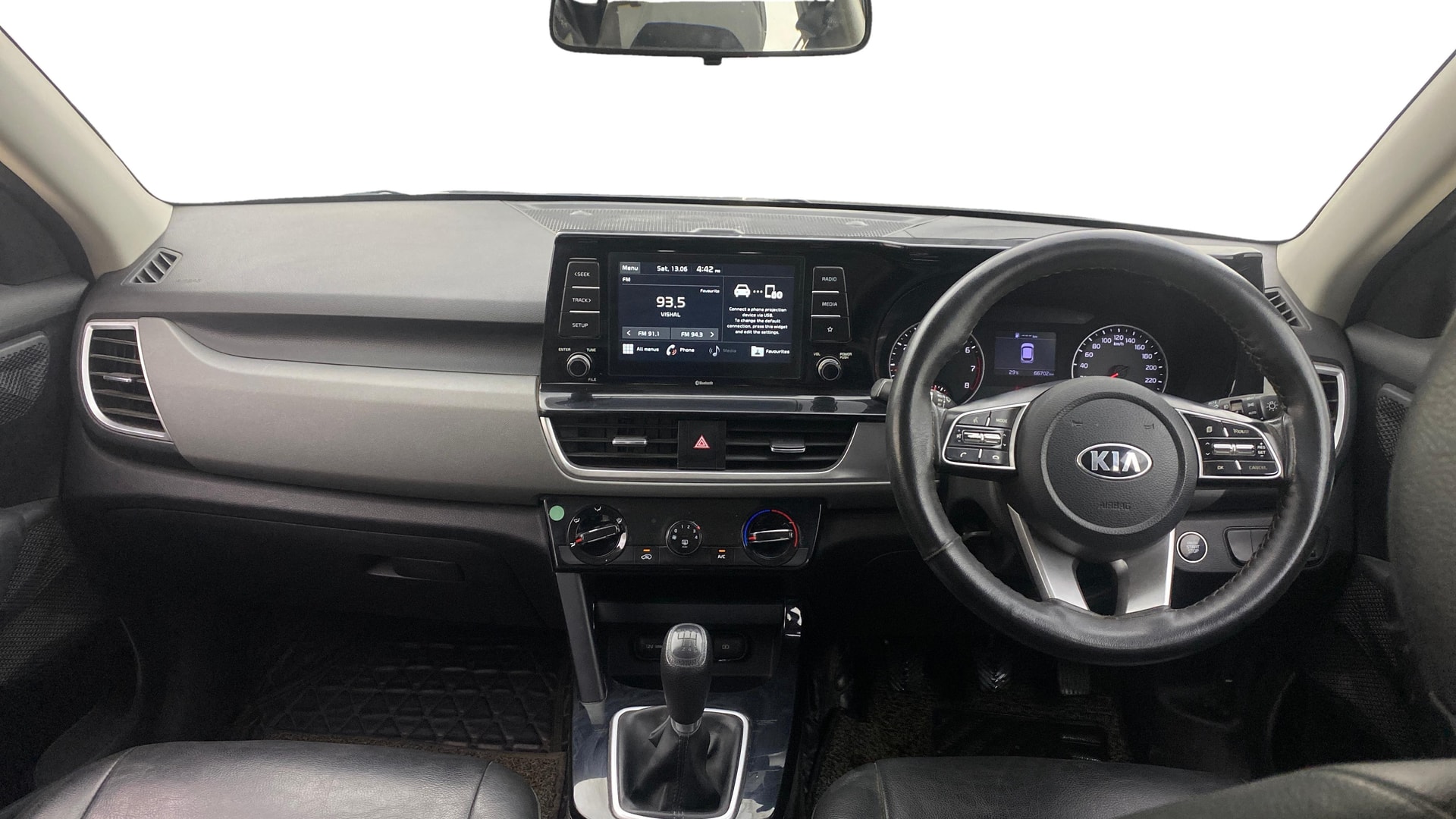 View 2019 Kia Seltos Smartstream G1.5 6MT HTK Plus Image 16 Used 2019 Kia Seltos Smartstream G1.5 6MT HTK Plus Image 16