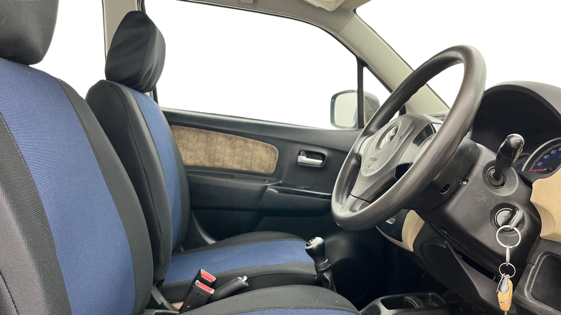 View 2018 Maruti Suzuki 1000 Base Variant Image 25 Used 2018 Maruti Suzuki 1000 Base Variant Image 25