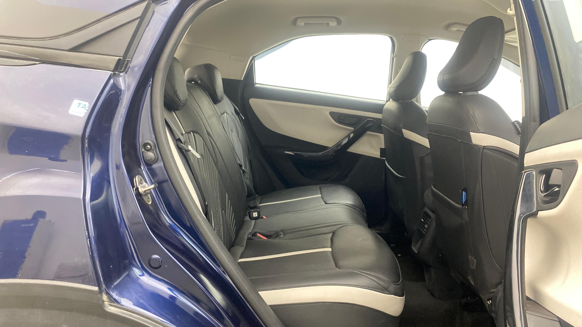 View 2025 Tata Nexon Revotron XE Image 30 Used 2025 Tata Nexon Revotron XE Image 30