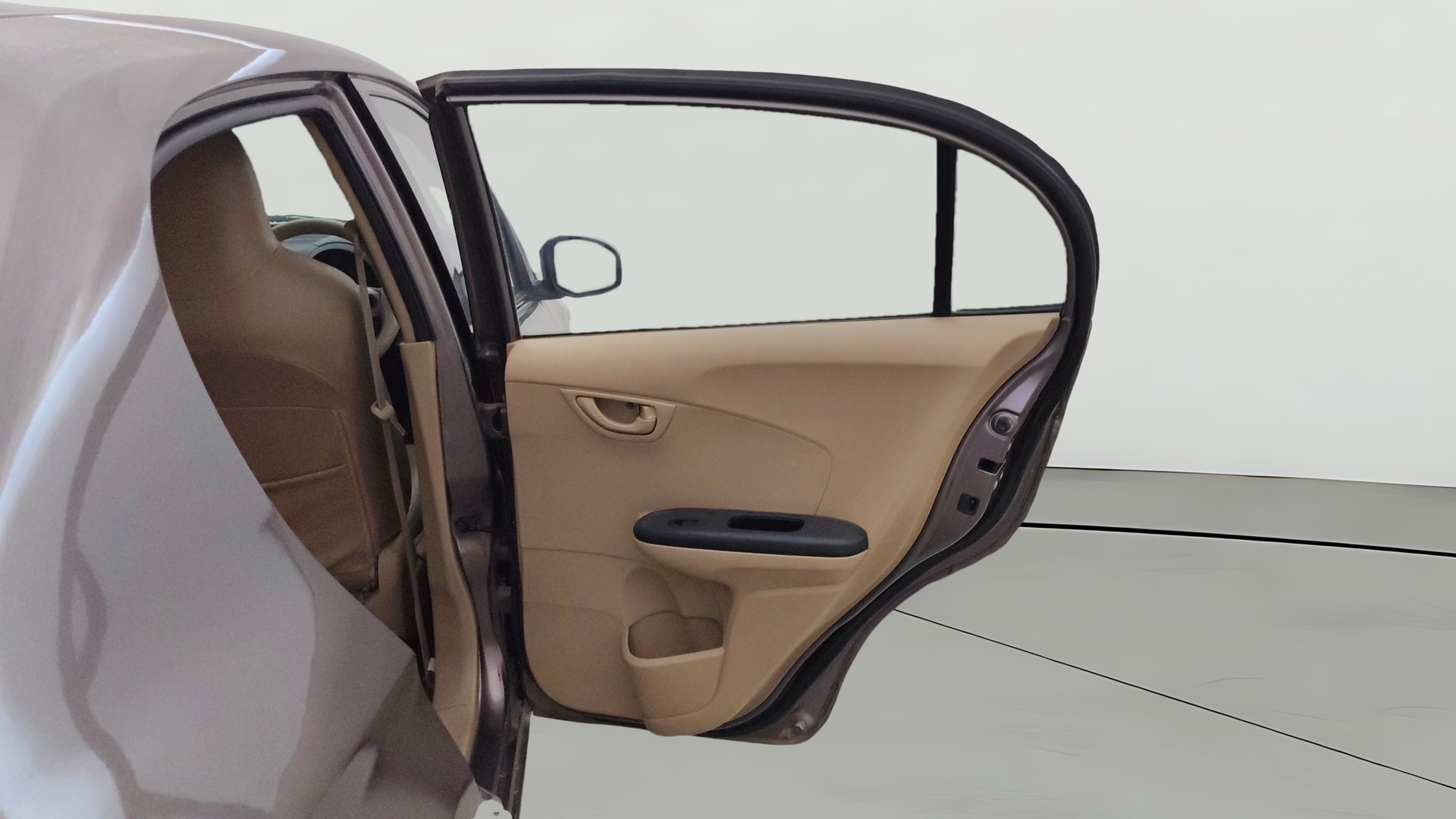 View 2014 Honda Amaze E MT Petrol BS IV Image 7 Used 2014 Honda Amaze E MT Petrol BS IV Image 7