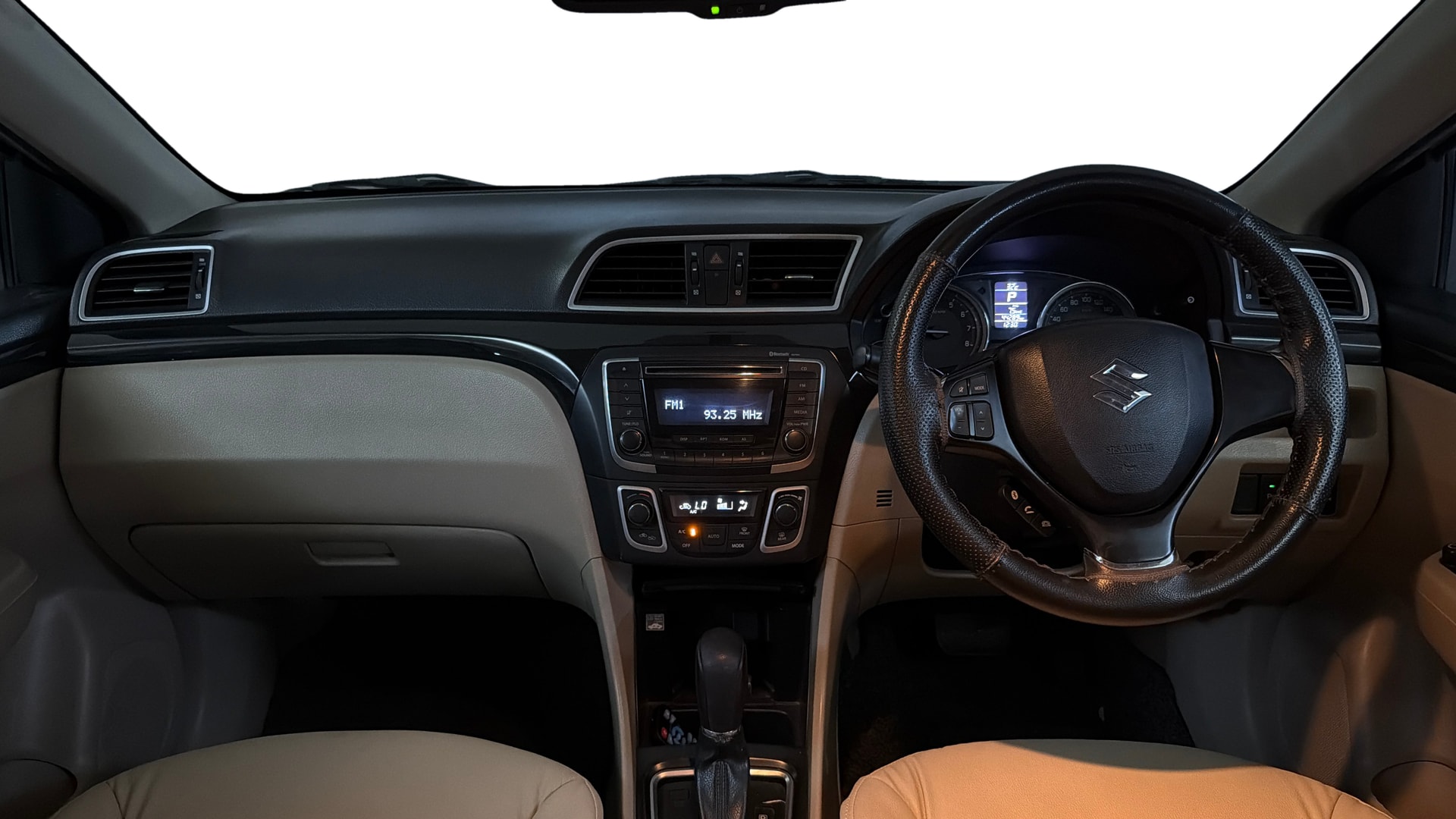 View 2015 Maruti Suzuki 1000 Base Variant Image 29 Used 2015 Maruti Suzuki 1000 Base Variant Image 29