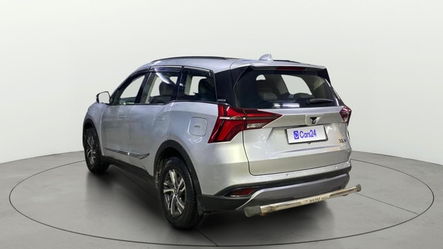 View Mahindra XUV700 Image 2 Used Mahindra XUV700 Image 2
