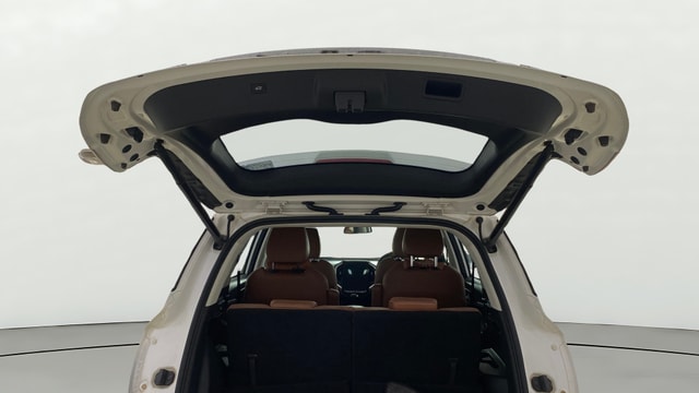 View MG Hector Plus Image 33 Used MG Hector Plus Image 33