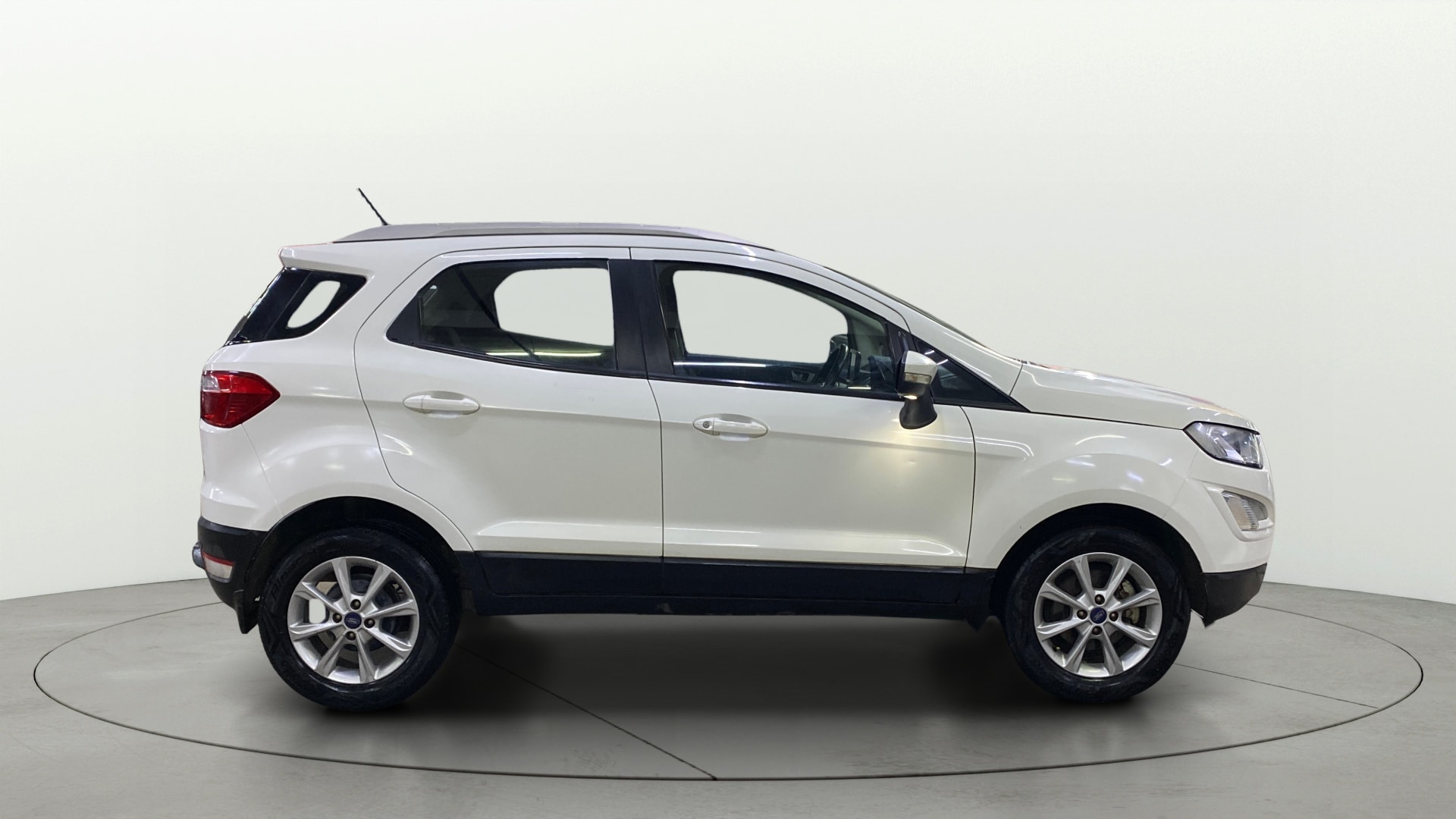 View 2018 Ford EcoSport 1.5 TDCi Diesel Ambiente BS IV Image 27 Used 2018 Ford EcoSport 1.5 TDCi Diesel Ambiente BS IV Image 27