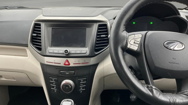 View Mahindra XUV300 Image 17 Used Mahindra XUV300 Image 17