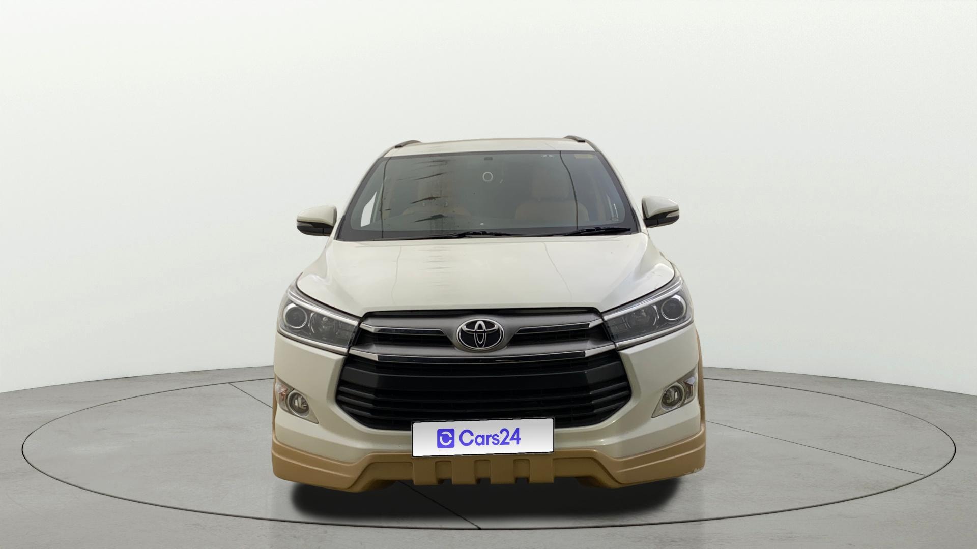 Used 2017 Toyota Innova Crysta Used 2017 Toyota Innova Crysta