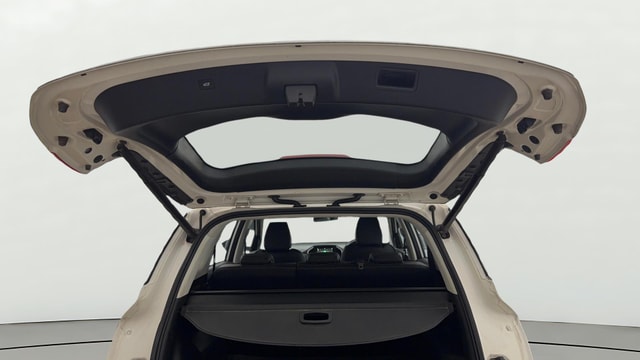View MG Hector Image 32 Used MG Hector Image 32