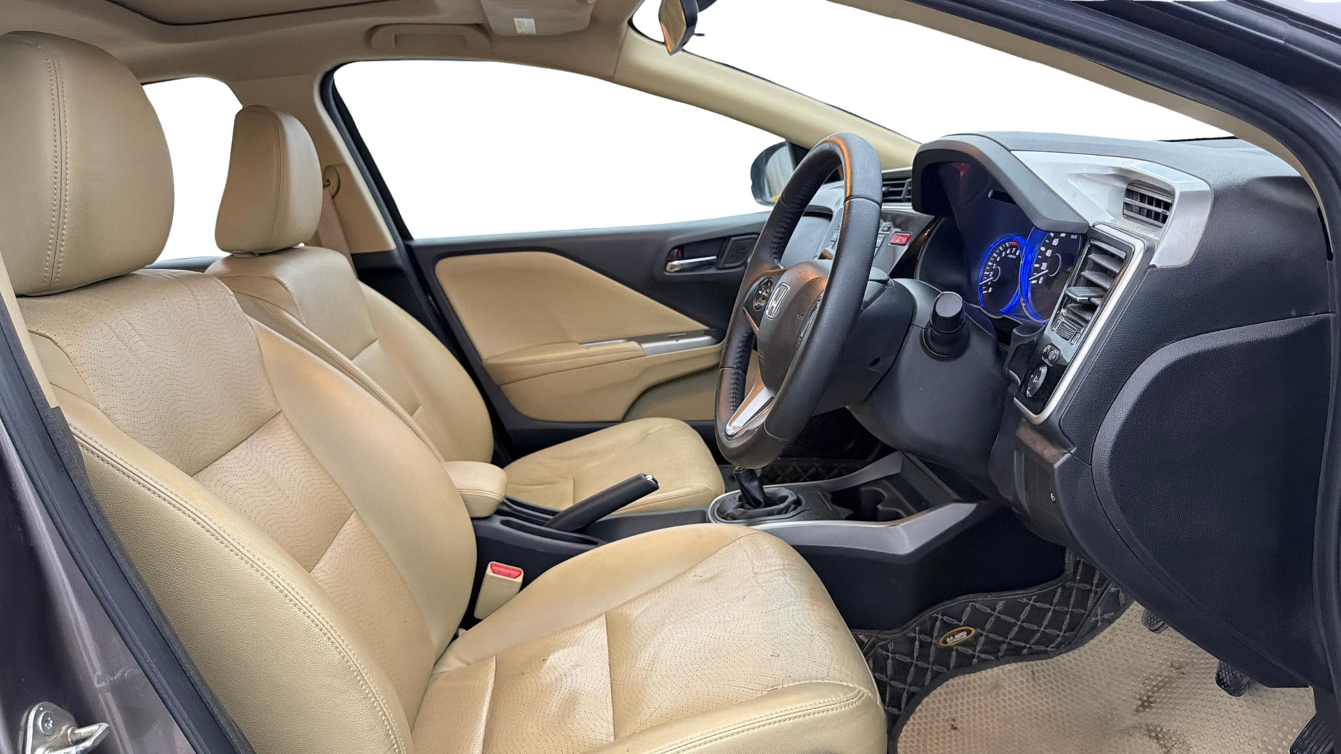 View 2017 Honda City ZX MT Diesel Anniversary Edition Image 28 Used 2017 Honda City ZX MT Diesel Anniversary Edition Image 28