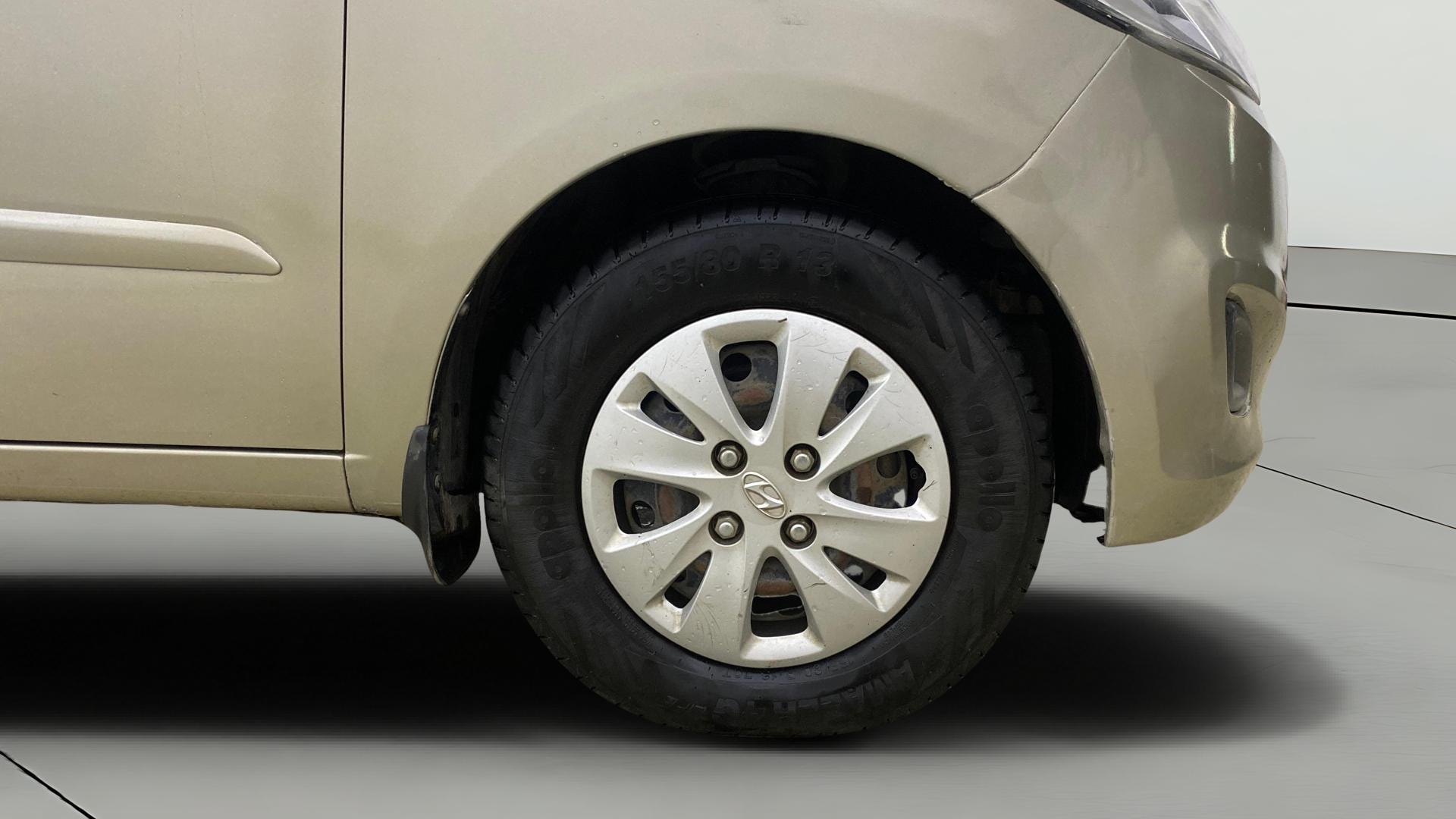 View 2013 Hyundai i10 1.2 Sportz AT Image 39 Used 2013 Hyundai i10 1.2 Sportz AT Image 39